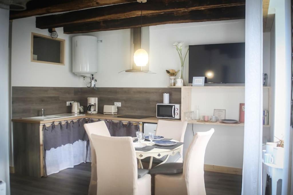 Apartment Lumineux De 35m² En Centre-ville